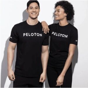 Peloton Century Club black and white t-shirt Size Large